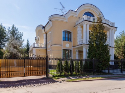 4 Bedrooms, Загородная, Аренда, Listing ID 2146, Московская область, Россия,