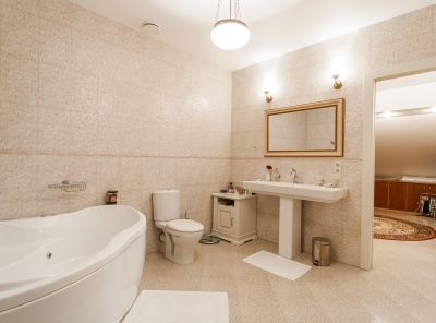 4 Bedrooms, Загородная, Продажа, Listing ID 2410, Московская область, Россия,