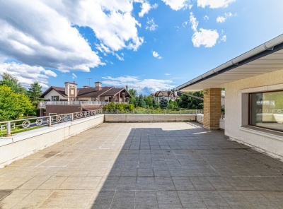 4 Bedrooms, Загородная, Продажа, Listing ID 2462, Московская область, Россия,