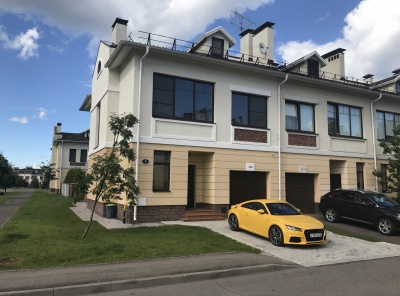 2 Bedrooms, Загородная, Продажа, Listing ID 2700, Московская область, Россия,