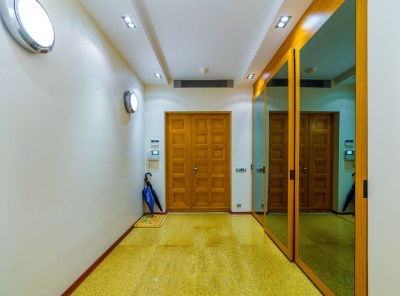 3 Комнаты, Городская, Аренда, Малый Левшинский переулок, Listing ID 2734, Москва, Россия,