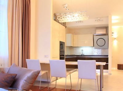 2 Комнаты, Городская, Аренда, Малая Ордынка, Listing ID 2741, Москва, Россия,