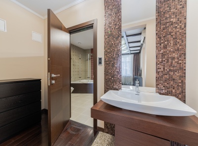 4 Комнаты, Городская, Аренда, Чапаевский переулок, Listing ID 2806, Москва, Россия,