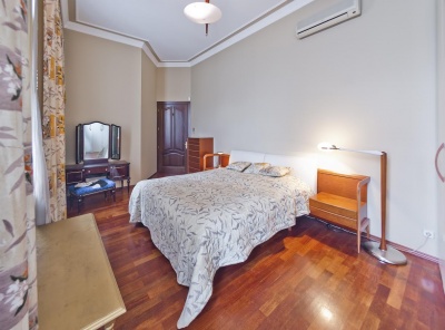 3 Комнаты, Городская, Продажа, Гагаринский переулок, Listing ID 3172, Москва, Россия,