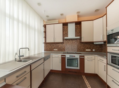 4 Комнаты, Городская, Продажа, Островной проезд, Listing ID 3286, Москва, Россия,