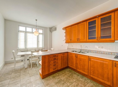 4 Комнаты, Городская, Продажа, 1-й Неопалимовский переулок, Listing ID 3357, Москва, Россия,