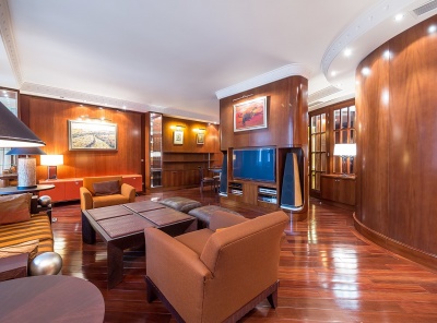 2 Комнаты, Городская, Аренда, Плотников переулок, Listing ID 3414, Москва, Россия,