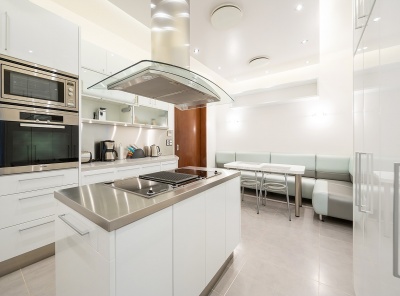 2 Комнаты, Городская, Аренда, Плотников переулок, Listing ID 3414, Москва, Россия,