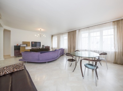 4 Комнаты, Городская, Аренда, Улица Большая Никитская , Listing ID 3421, Москва, Россия,