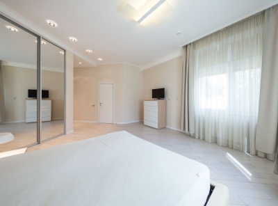 4 Комнаты, Городская, Аренда, Барыковский переулок, Listing ID 3492, Москва, Россия,