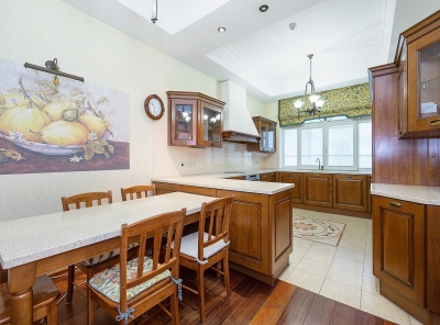8 Комнаты, Городская, Продажа, Улица Береговая, Listing ID 3538, Москва, Россия,