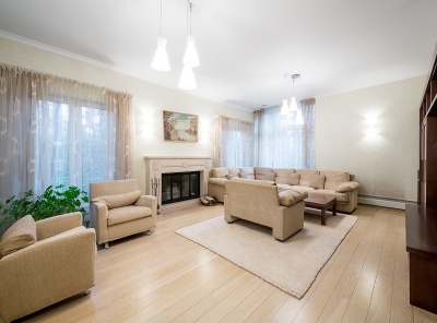 4 Bedrooms, Загородная, Продажа, Listing ID 3560, Московская область, Россия,
