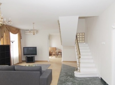 6 Комнаты, Городская, Аренда, Луков переулок, Listing ID 3593, Москва, Россия,