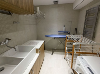 3 Комнаты, Городская, Продажа, Островной проезд, Listing ID 3646, Москва, Россия,