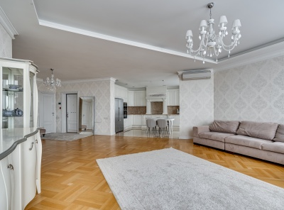 4 Комнаты, Городская, Продажа, Ломоносовский проспект, Listing ID 3713, Московская область, Россия,