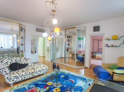 8 Комнаты, Городская, Продажа, Улица Нежинская, Listing ID 3718, Москва, Россия,