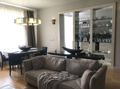 2 Комнаты, Городская, Аренда, Ломоносовский проспект, Listing ID 3828, Москва, Россия,