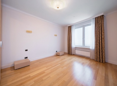 4 Комнаты, Городская, Аренда, Улица Мосфильмовская, Listing ID 3910, Москва, Россия,