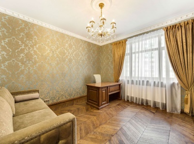 4 Комнаты, Городская, Аренда, Ломоносовский проспект, Listing ID 4065, Москва, Россия,