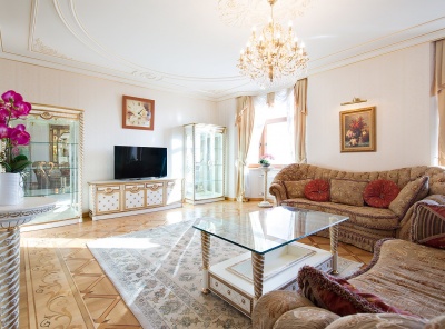 4 Комнаты, Городская, Аренда, Чапаевский перулок, Listing ID 4072, Москва, Россия,