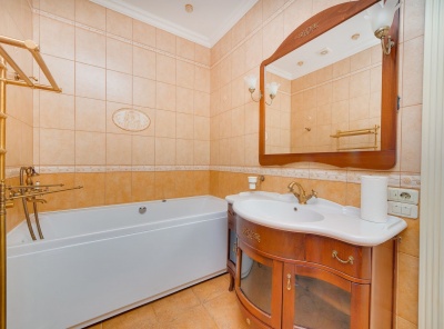 3 Комнаты, Городская, Продажа, Улица Давыдковская, Listing ID 4119, Москва, Россия,