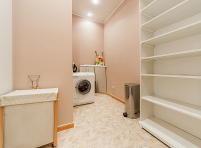 3 Комнаты, Городская, Продажа, Улица Давыдковская, Listing ID 4169, Москва, Россия,