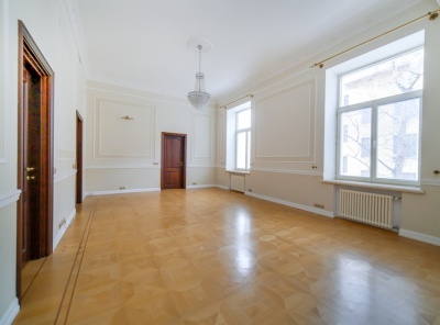 4 Комнаты, Городская, Аренда, Романов переулок, Listing ID 1305, Москва, Россия,