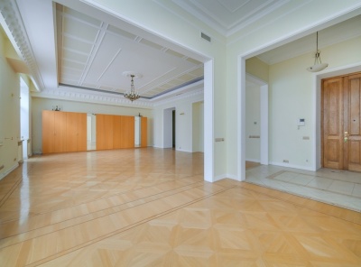 4 Комнаты, Городская, Аренда, Романов переулок, Listing ID 1305, Москва, Россия,