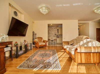 3 Комнаты, Городская, Продажа, Ломоносовский проспект, Listing ID 4409, Москва, Россия,