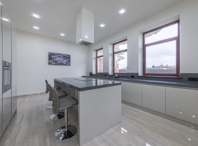 4 Bedrooms, Загородная, Продажа, Listing ID 4519, Московская область, Россия,