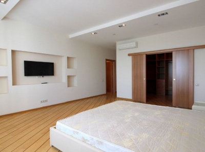 4 Комнаты, Городская, Аренда, Улица Мосфильмовская, Listing ID 4553, Москва, Россия,