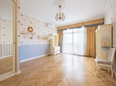 4 Комнаты, Городская, Аренда, Улица Мосфильмовская, Listing ID 4612, Москва, Россия,