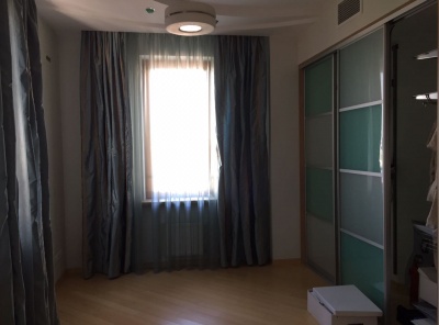 4 Комнаты, Городская, Продажа, Можайское шоссе, Listing ID 4872, Москва, Россия,