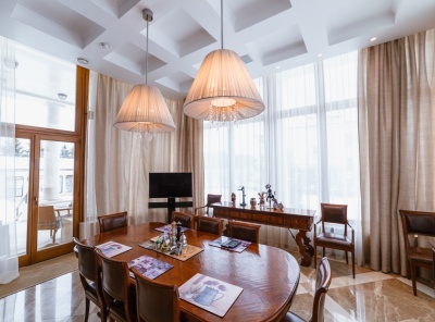 4 Bedrooms, Загородная, Аренда, Listing ID 1012, Московская область, Россия,