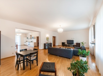 5 Bedrooms, Загородная, Продажа, Listing ID 1388, Москва, Россия,