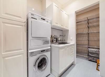 4 Комнаты, Городская, Аренда, Ломоносовский проспект, Listing ID 5463, Москва, Россия,