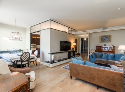 4 Комнаты, Городская, Аренда, Улица Мосфильмовская, Listing ID 5566, Москва, Россия,