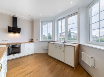 4 Bedrooms, Загородная, Продажа, Listing ID 5695, Московская область, Россия,