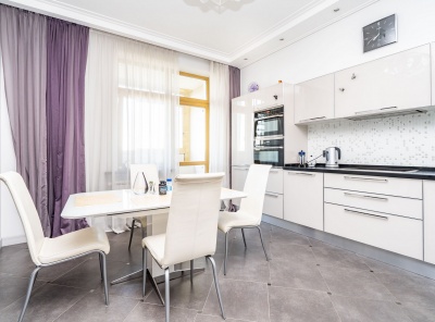 3 Комнаты, Городская, Аренда, Ломоносовский проспект, Listing ID 5784, Москва, Россия,