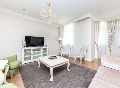 4 Комнаты, Городская, Аренда, Ломоносовский проспект, Listing ID 5846, Москва, Россия,