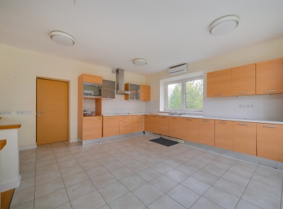 5 Bedrooms, Загородная, Продажа, Listing ID 6023, Московская область, Россия,