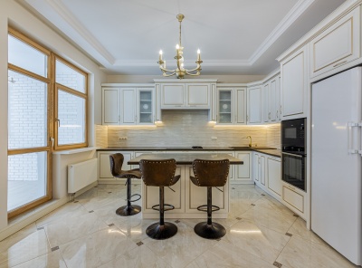 4 Комнаты, Городская, Аренда, Ломоносовский проспект, Listing ID 6531, Москва, Россия,