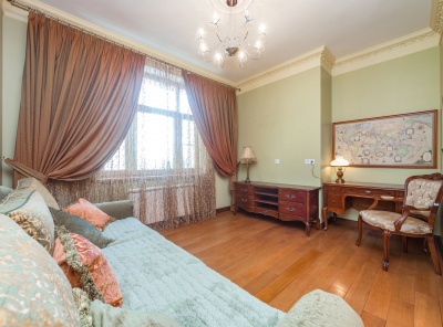 3 Комнаты, Городская, Аренда,  Ломоносовский проспект, Listing ID 6572, Москва, Россия,
