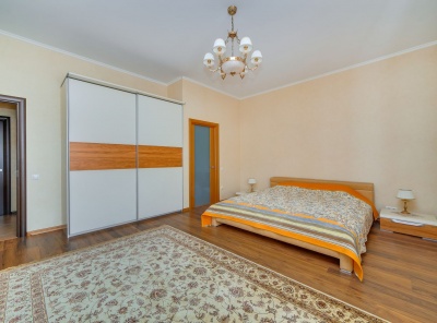 3 Комнаты, Городская, Аренда, Озерковская набережная, Listing ID 1559, Москва, Россия,