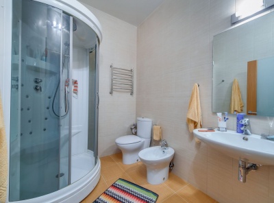 3 Комнаты, Городская, Аренда, Озерковская набережная, Listing ID 1559, Москва, Россия,