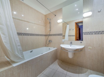 5 Комнаты, Городская, Аренда, Сеченовский переулок, Listing ID 1561, Москва, Россия,