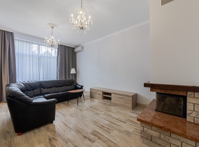 4 Bedrooms, 5 Комнаты, Загородная, Аренда, Listing ID 6742, Московская область, Россия,