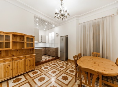 4 Комнаты, Городская, Аренда, Улица Знаменка, Listing ID 1656, Москва, Россия,