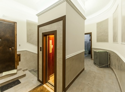 3 Комнаты, Городская, Аренда, Кривоарбатский переулок, дом 12, Listing ID 1686, Москва, Россия,