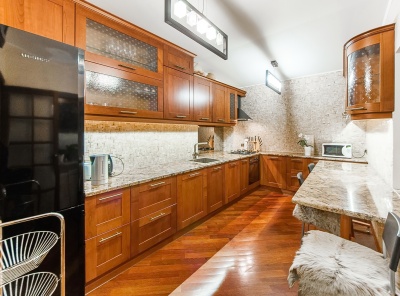 3 Комнаты, Городская, Аренда, Кривоарбатский переулок, дом 12, Listing ID 1686, Москва, Россия,
